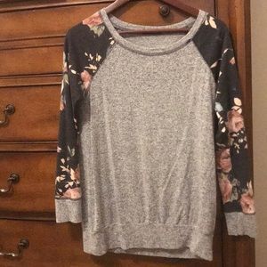 PINKBLUSH Maternity sweater